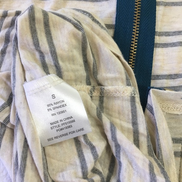 Pink Rose S long sleeve grey stripe zip back top - Picture 6 of 7